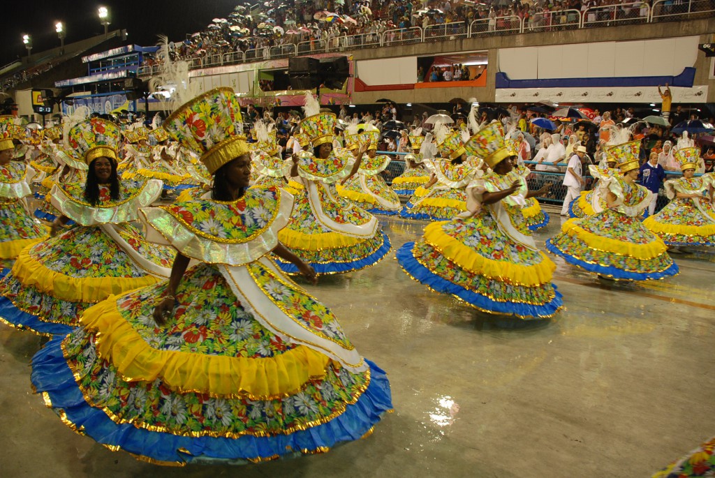 carnival-dancers