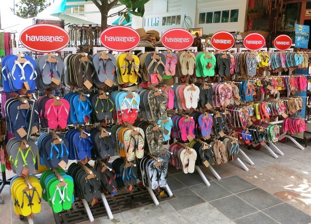 Havaianas - RealWorld/RealWords - Gifts from South America
