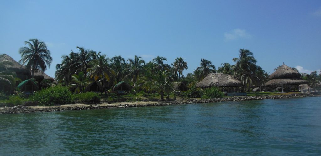 mucura-island-colombia-wikimedia