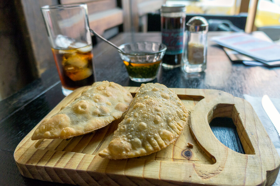 A picture of freshly cooked Empanadas.